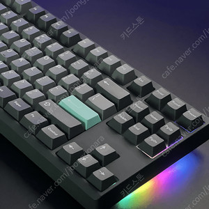 zoom tkl 쿨 그레이 + gmk 모던돌치 판매 합니다.