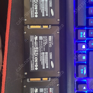 삼성 ssd 850 evo 120(2개) ssd 850 pro 256(1개)