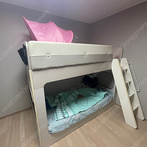 리바트 뉴루디 2층 침대