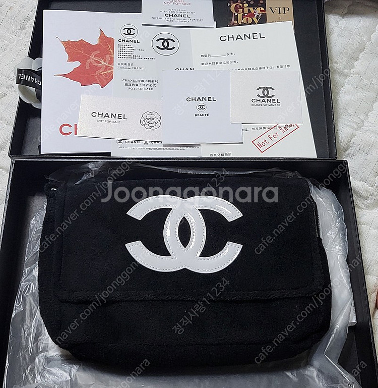(새상품) 샤넬 로고 크로스백 남녀공용 남자가방 여성가방 크로스백--0