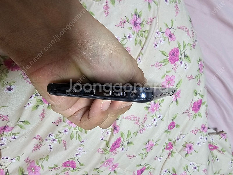 갤럭시s21 자급제 블랙 판매합니다--2