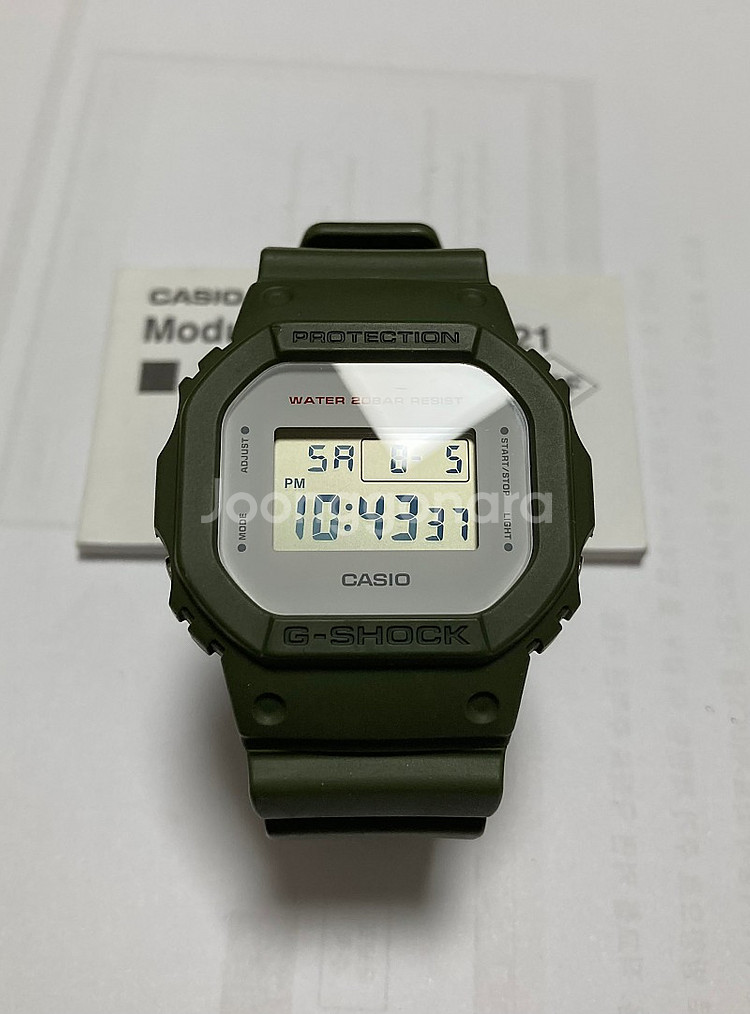 지샥 DW-5600M-3JF 판매합니다--0