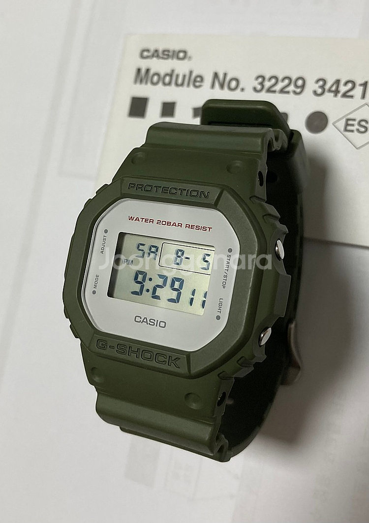 지샥 DW-5600M-3JF 판매합니다--1