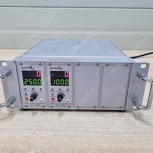 Digital Flow Controller KRO - 4000S 전원 공급 장치 및 판독 장치