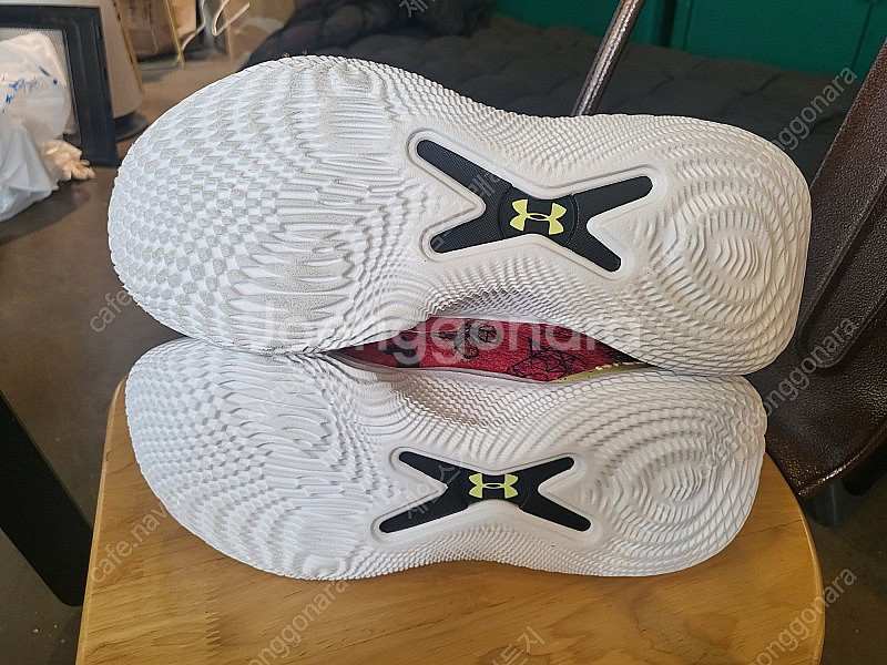 농구화 커리10 중고팝니다.--1