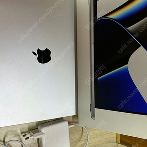 APPLE 맥북프로14 16기가램 512기가ssd (모델MKGR3KH/A)