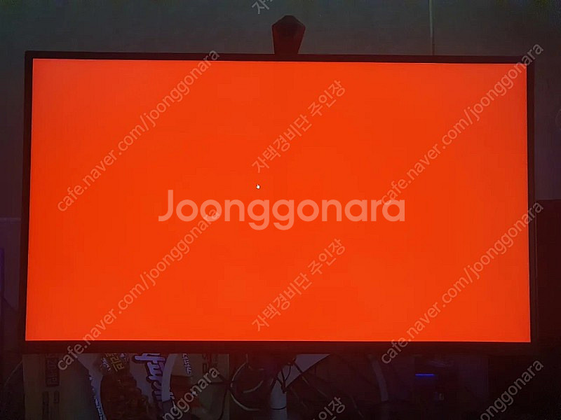 LG 32GQ950 4K 144hz모니터 팝니다--4