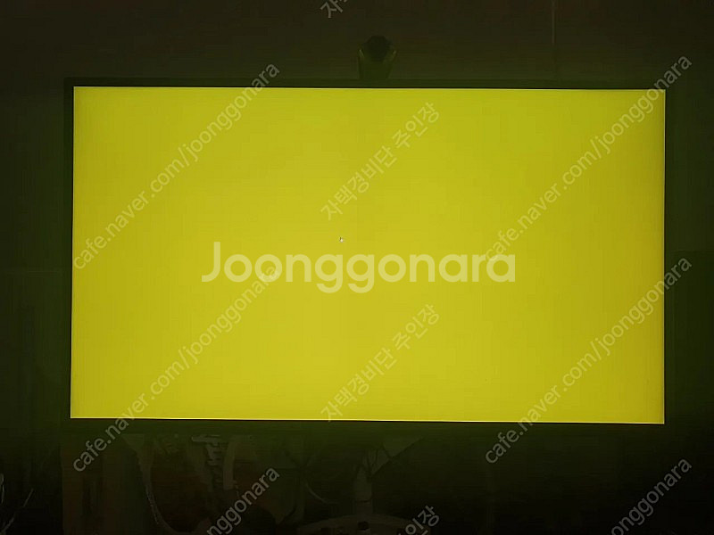 LG 32GQ950 4K 144hz모니터 팝니다--5