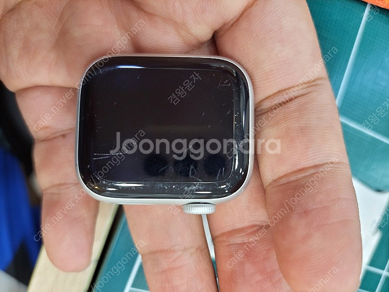 애플워치8 41mm 알루미늄 셀룰러 팝니다--3