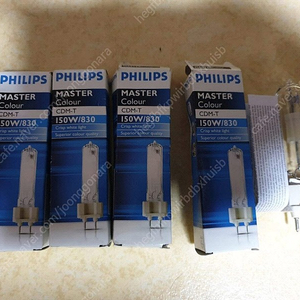 필립스(PHILIPS) CDM-T 150W/830 판매합니다.