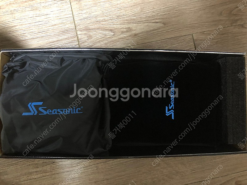 시소닉 PRIME PLATINUM PX-1600 Full Modular--1