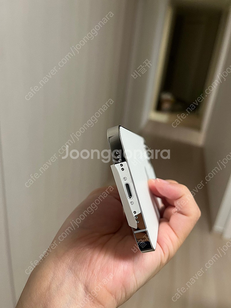 아이폰12프로 256GB 실버 리퍼 후 미사용 새폰--7