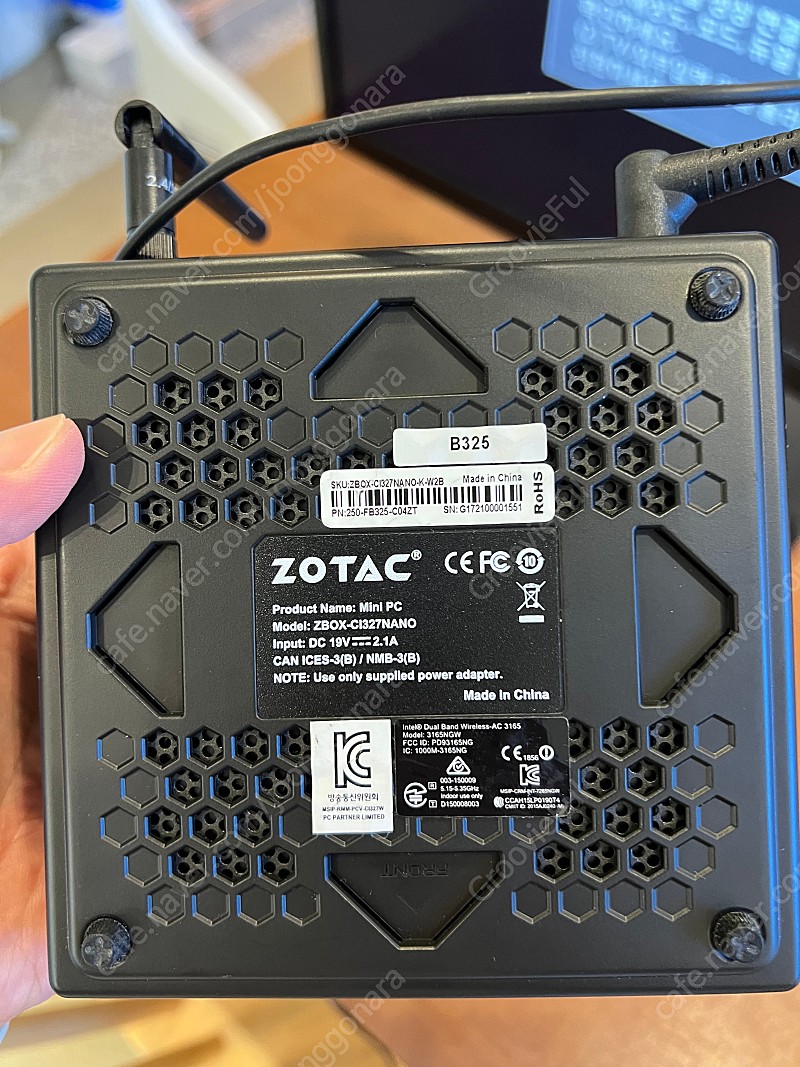 Zotac zbox ci327 nano pc 