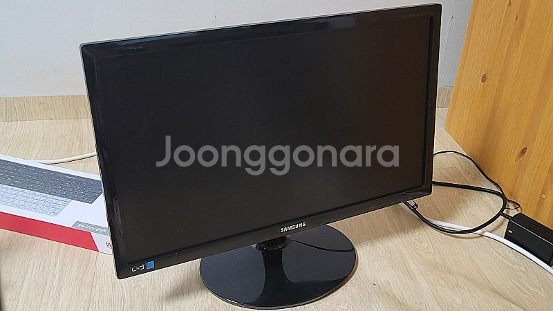 삼성 DB400TEA i3 12세대 본체 팝니다.--2