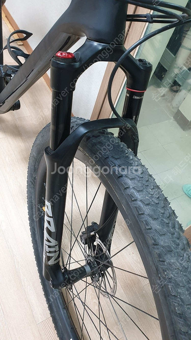 20년식 스페셜라이즈드 에픽 익스퍼트 하드테일--2