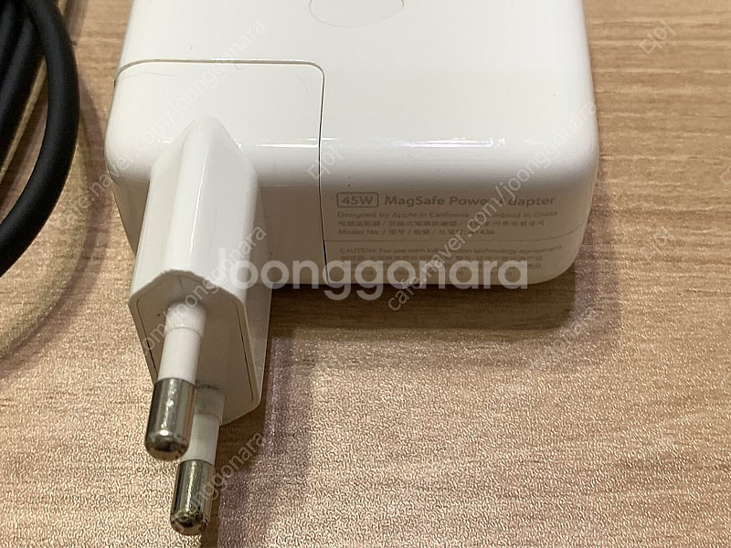 맥세이프 45w 애플 정품 팝니다--2