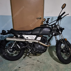 부캐너 125cc 무광블랙 22년식 8xx km 무사고