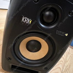 KRK VXT 4 한통 판매합니다.