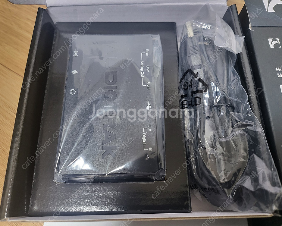마야 U5 외장 사운드카드 새상품 팝니다.--1