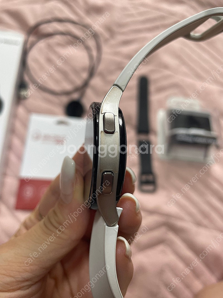 갤럭시워치4 40mm 실버 풀박스--3