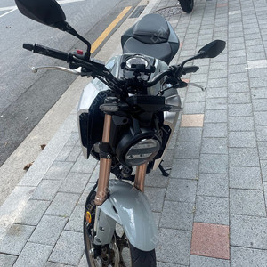 서울] CB125R 22년식 1700km 무꿍 무슬립 무사고 S+ 급 판매 합니다.