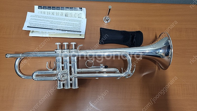 야마하 트럼펫 YTTR 2330S 판매합니다.--0
