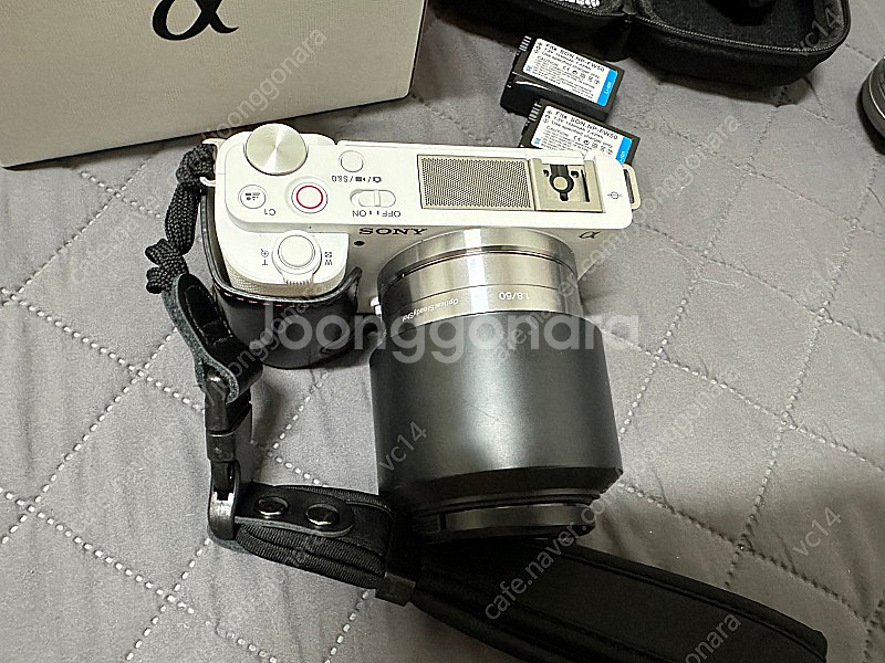 zv-e10+렌즈2개+피지텍원모어가방+삼각대 판매합니다--1