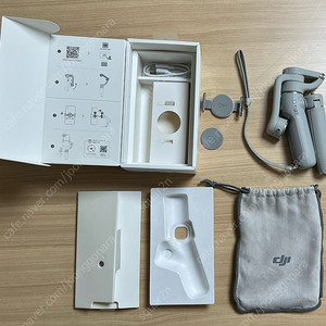 DJI OM5 스마트폰 짐벌 판매합니다.