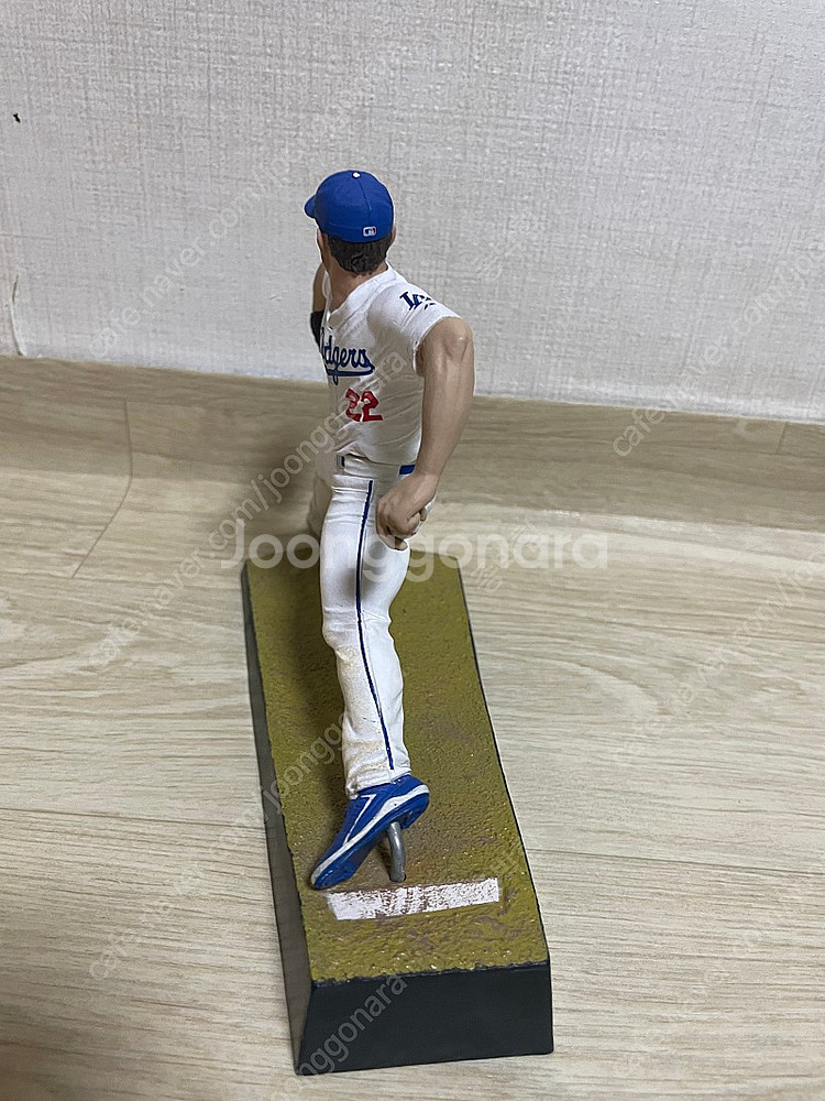 맥팔레인 MLB LA 다저스 클레이튼 커쇼 피규어--2