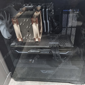 [판매] i7-12700kf , 3070ti 중고 컴퓨터 본체 판매합니다.