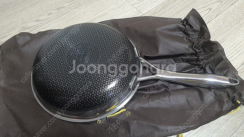 쿡셀 프라이팬 28cm, 후라이팬 20cm 새상품 팝니다.--0