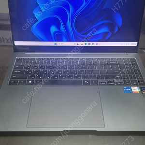 삼성 갤럭시북3프로 16인치 NT960XFT-A51A 팝니다