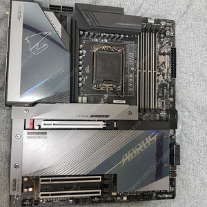 기가바이트 Z790 AORUS MASTER 어로스 마스터 팝니다