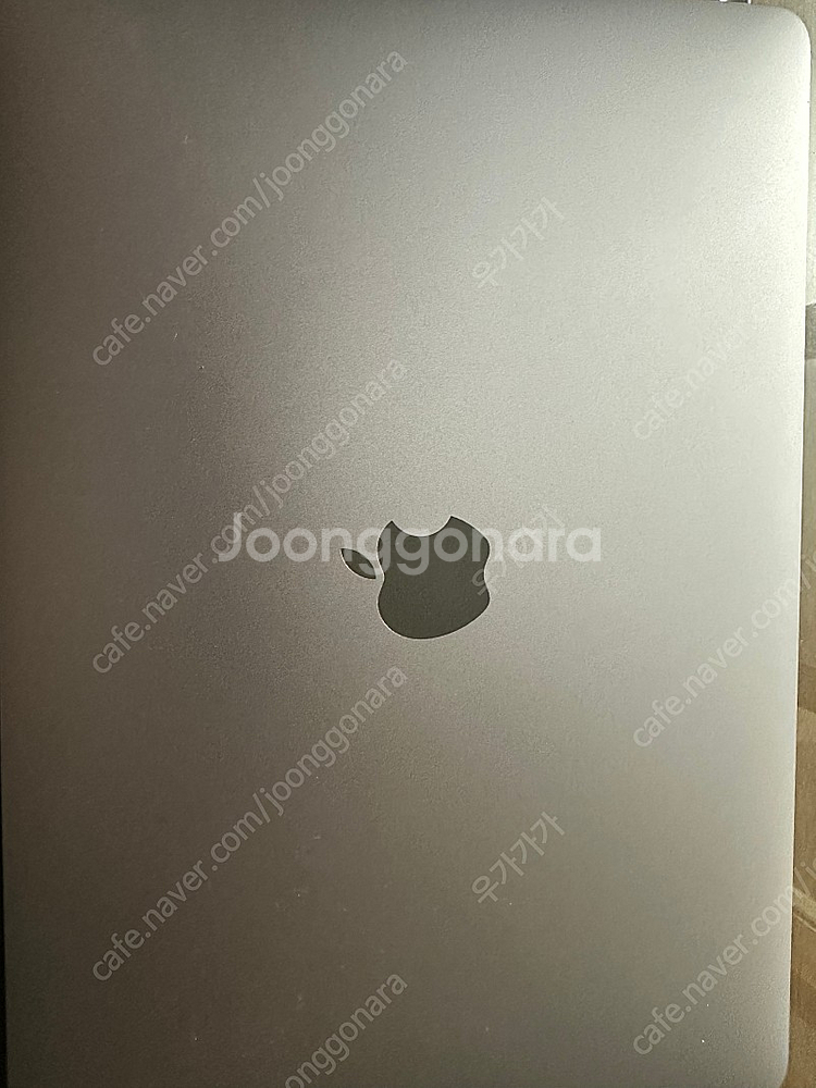 맥북에어 13인치 M1 8GB 256 2020--5