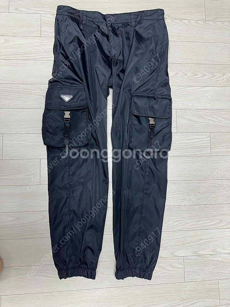 프라다 리나일론 조거 팬츠--0