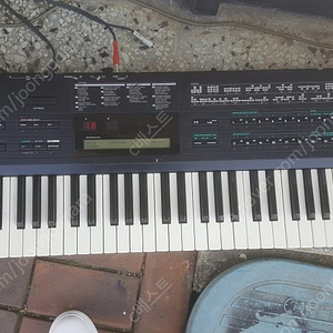 DX7 중고/YAMAHA DX7 2D 야마하 신디,건반,전자올겐 중고