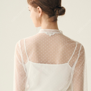 [가격 조정] 메르시비앙 (Merci Bien) dot tulle blouse (도트 튤) 판매합니다.