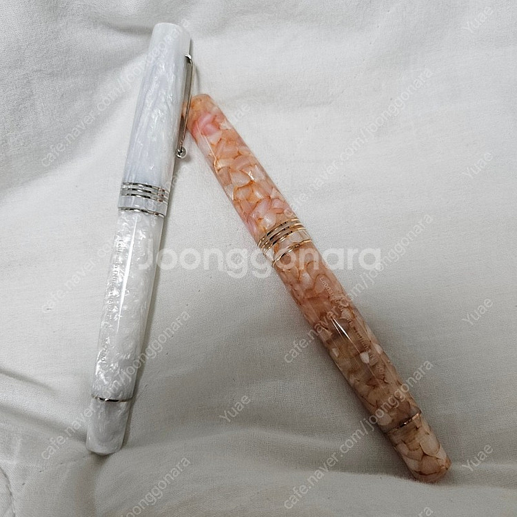 레오나르도 모멘토 메지코 핑크솔트 / 화이트솔트--0