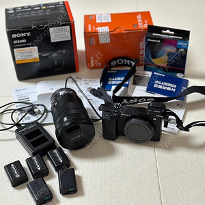 판매] 소니 a6400 18-105g, 배터리 5개 상태 A급