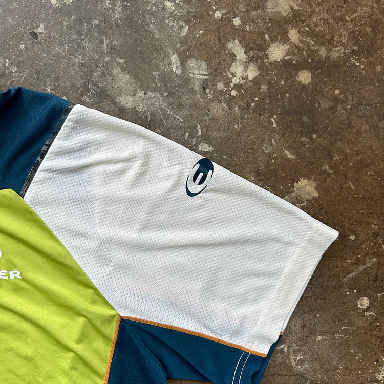 L) 아이더 기능성 반집업 티셔츠 등산티셔츠 노스페이스 블랙야크 이미지