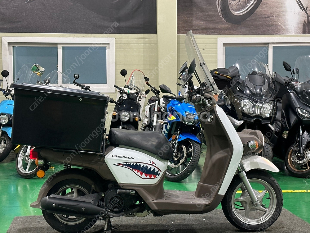 [판매] 혼다 벤리110 2018년형 완벽상태 화이트차량 판매합니다.--4