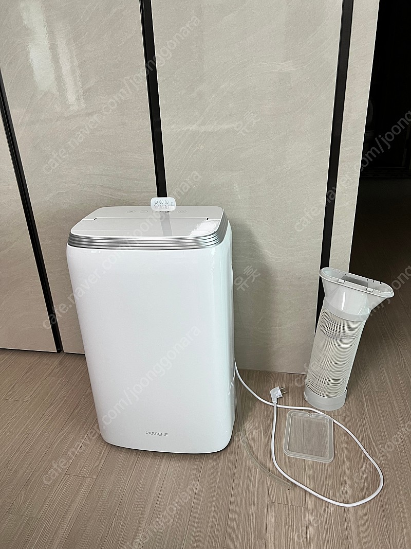 1년된 파센느 이동식에어컨 판매합니다