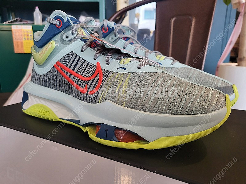 농구화 G.t jump2 275 새제품팝니다.--1