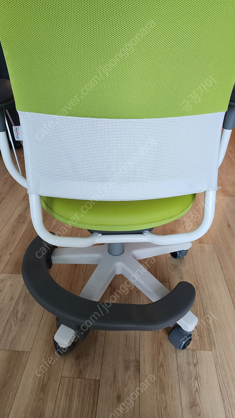 시디즈 mitto 초등학생 아동 의자판매--3