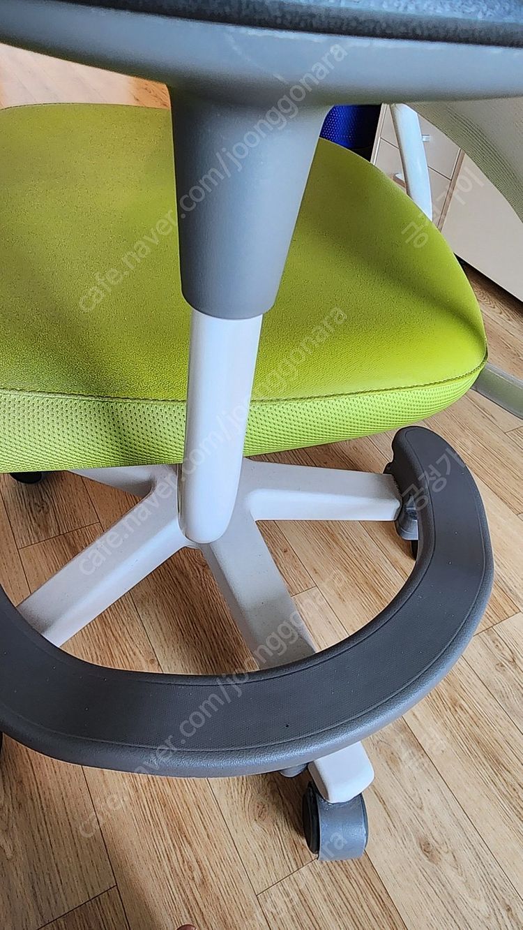 시디즈 mitto 초등학생 아동 의자판매--5