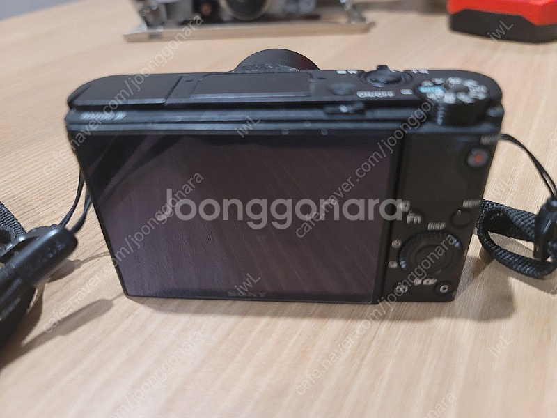 rx100m4 팝니다.--0
