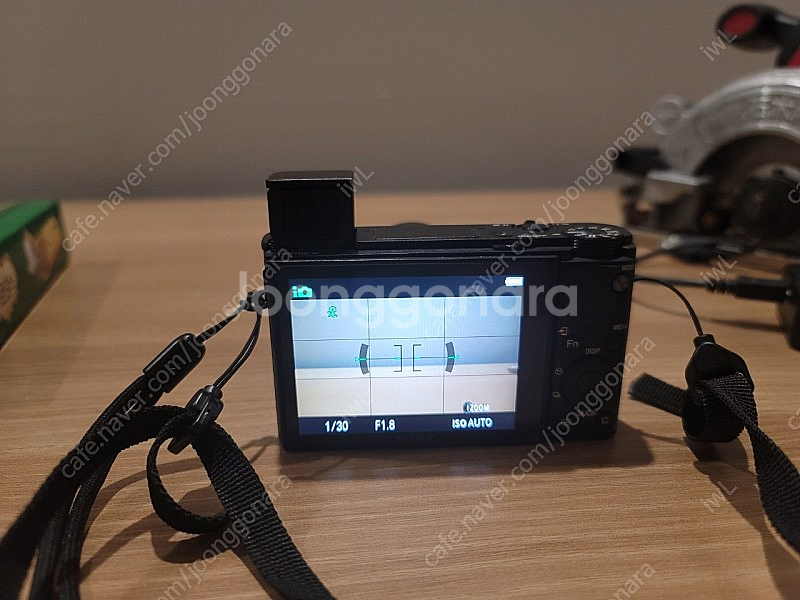 rx100m4 팝니다.--3