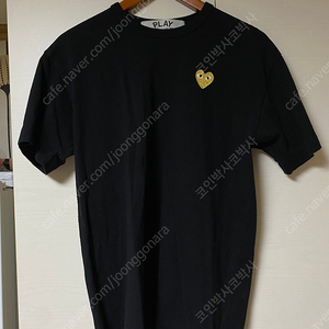꼼데가르송 플레이 골드 하트 로고 티셔츠 블랙 XL