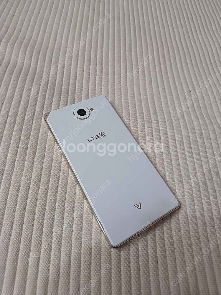 베가 아이언2 샴페인골드 32GB 상태최상--0