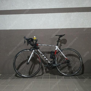 2015 스캇 에딕트 20 m사이즈 판매합니다